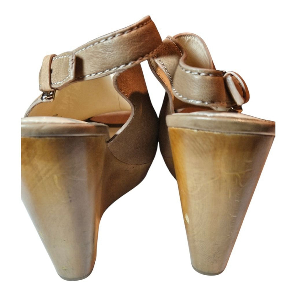 Women's Coach Sandals, Size 10B Taupe - Picture 7 of 15
